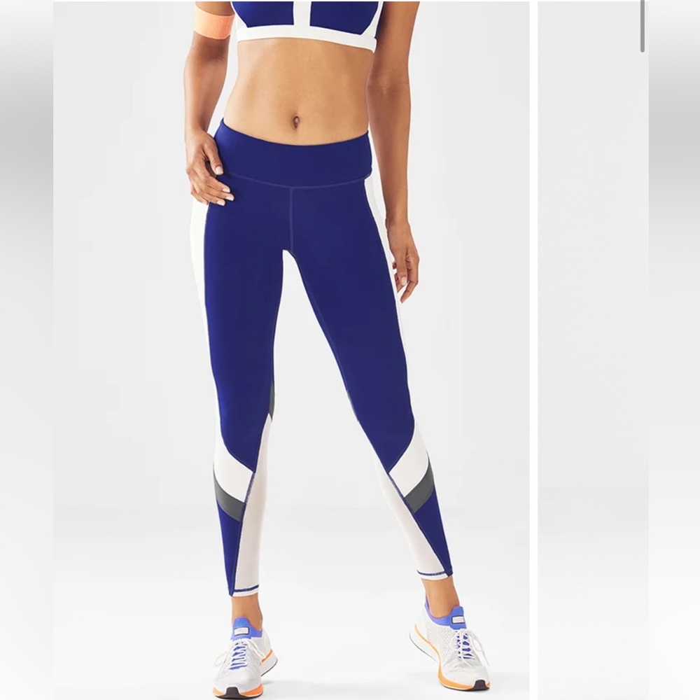 Fabletics Mid-Rise Mesh Powerhold Leggings